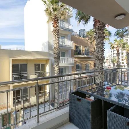 Charming Meters From The Seafront With Terrace By 360 Estates Appartamento