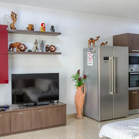 Charming Meters From The Seafront With Terrace By 360 Estates Apartment St. Paul's Bay