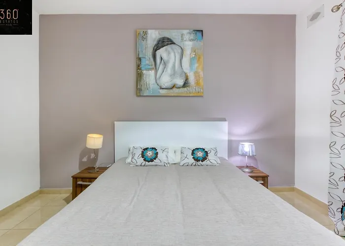 Charming Meters From The Seafront With Terrace By 360 Estates * San Pawl il-Baħar