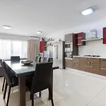 Apartament Charming Meters From The Seafront With Terrace By 360 Estates